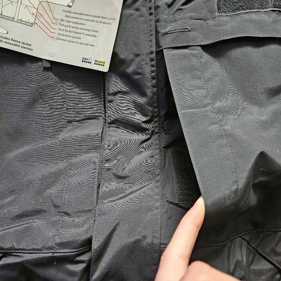 5.11 Tactical 5 in 1 jacket - Picture 5 of 10